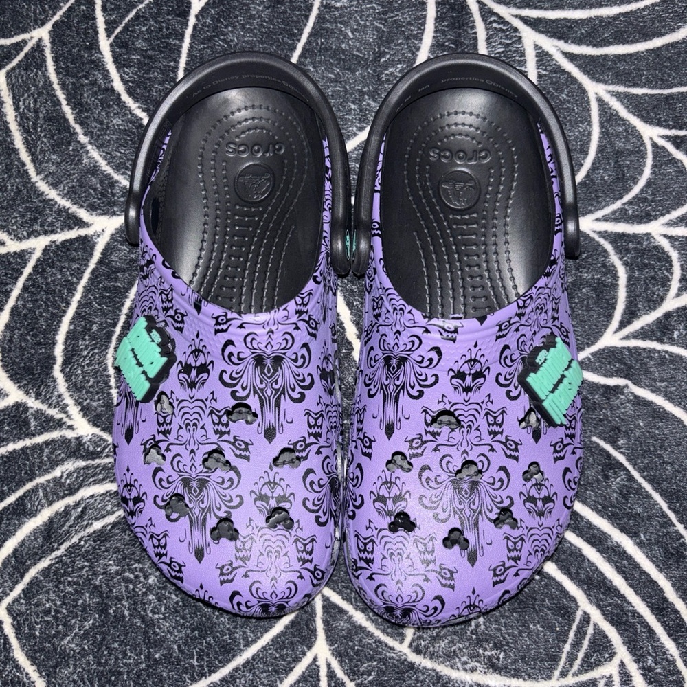 Haunted Mansion Wallpaper Clogs Disney Parks Exclusive 👻🔮
